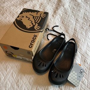 BNIB size 6 Crocs Ballet Flats
